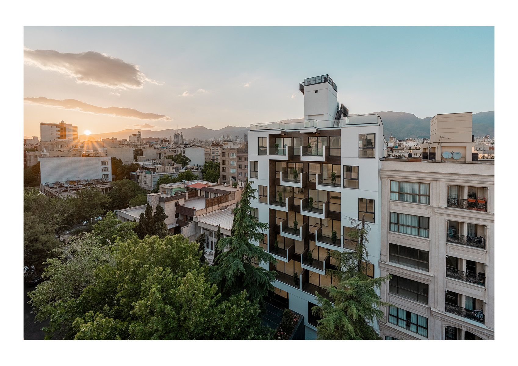 Zomorod Residential Building