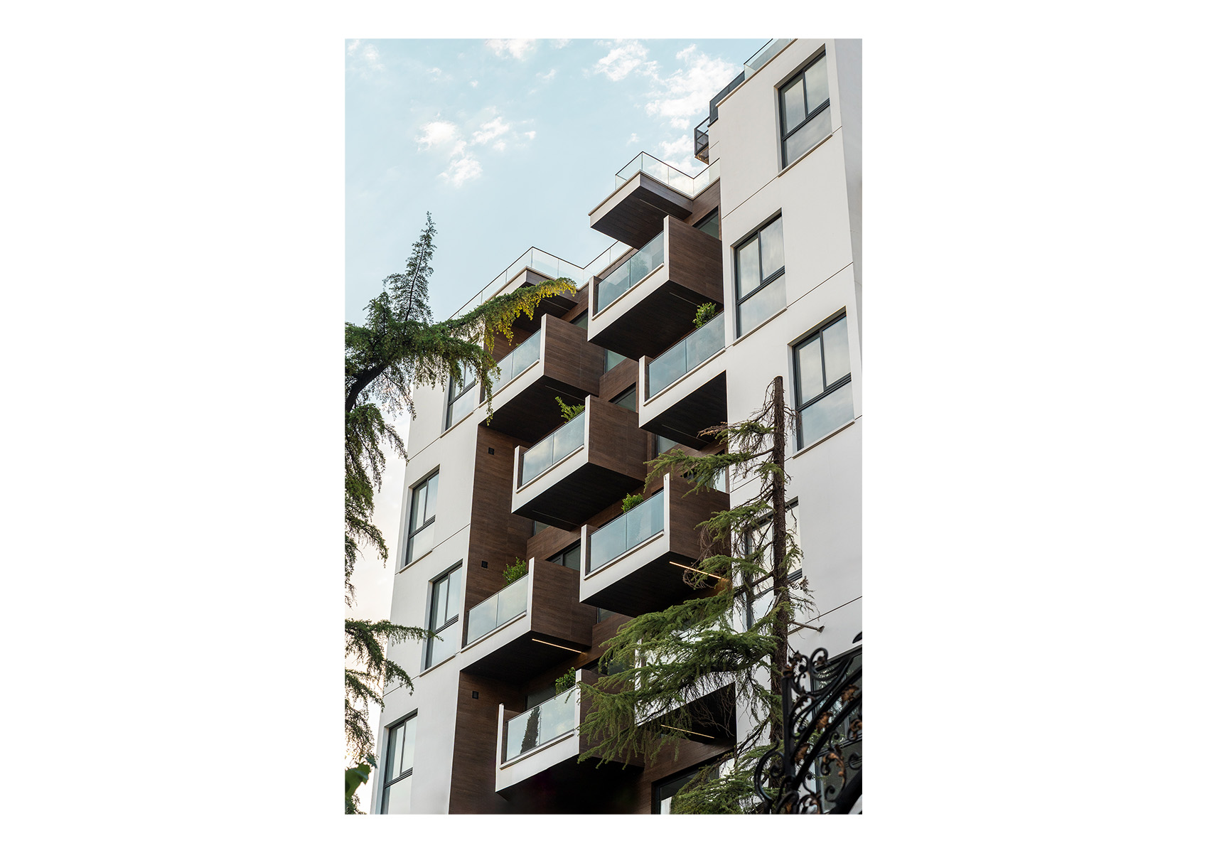 Zomorod Residential Building