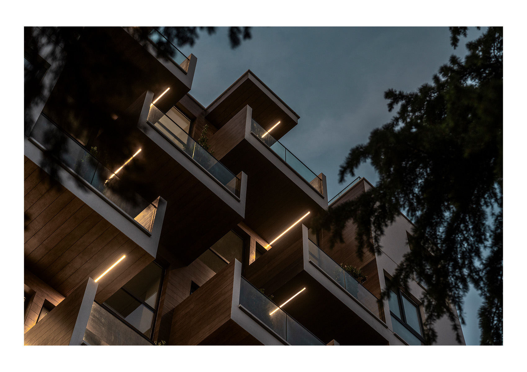 Zomorod Residential Building