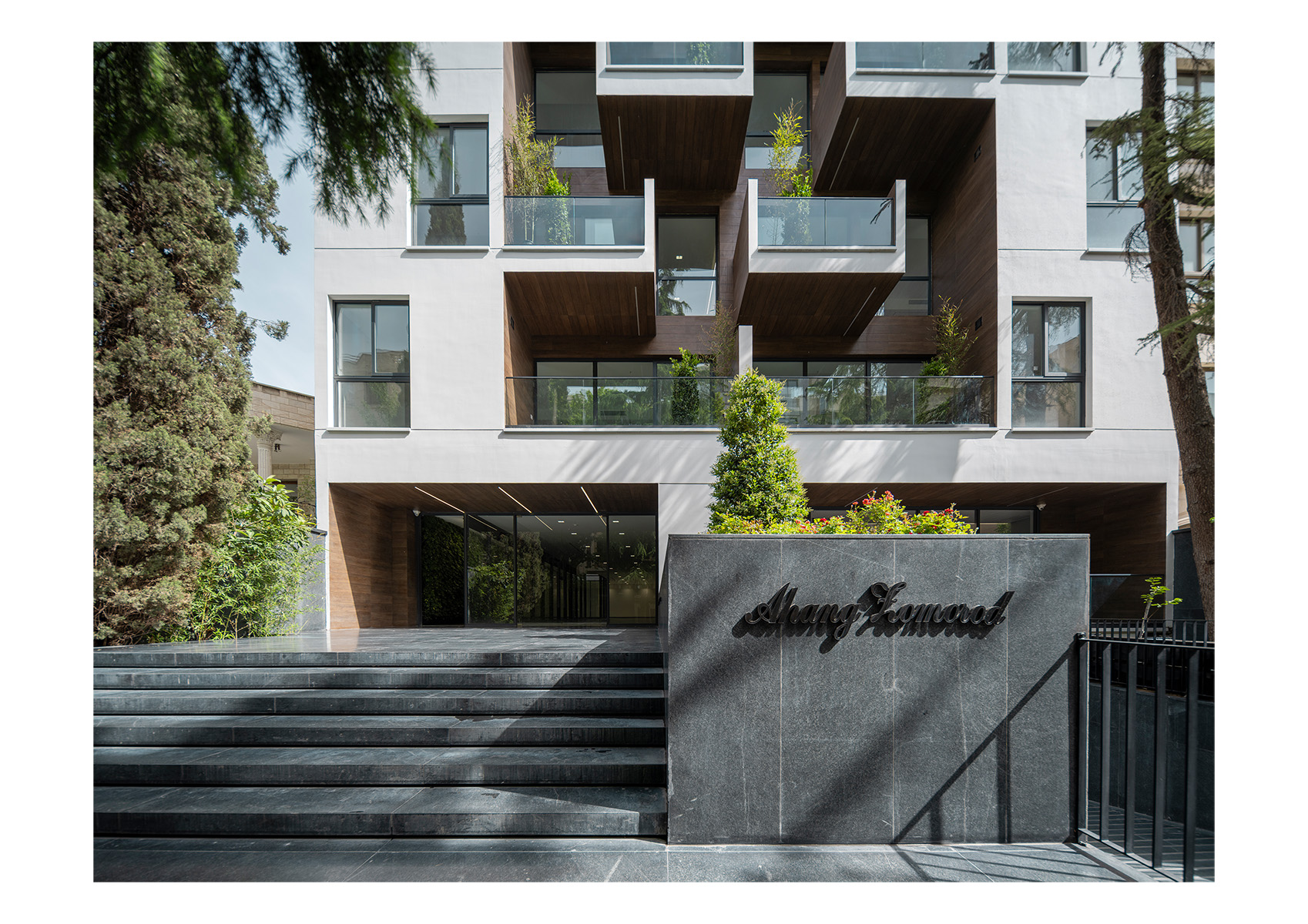 Zomorod Residential Building